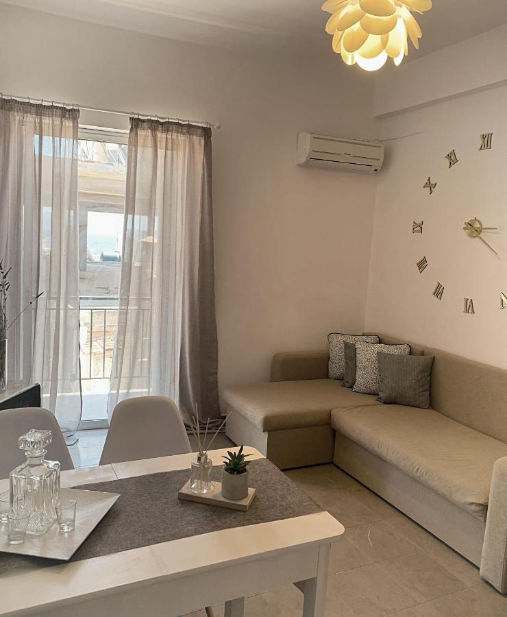 Μaria'S Flats Villa Tolón Exterior photo